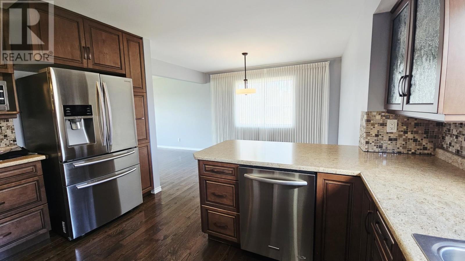 459 Frontenac Bay, Thunder Bay, Ontario  P7C 1M5 - Photo 10 - TB2601161