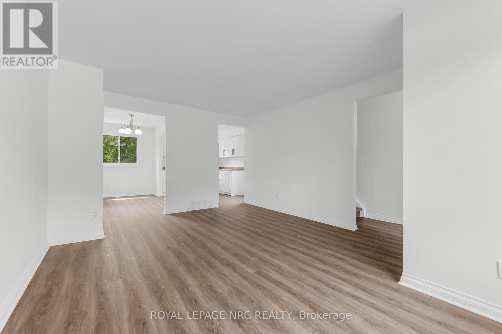 64 Silvan Drive, Welland, Ontario  L3C 6C3 - Photo 10 - X13164116