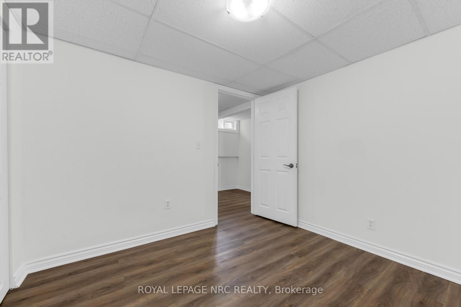 64 Silvan Drive, Welland, Ontario  L3C 6C3 - Photo 35 - X13164116