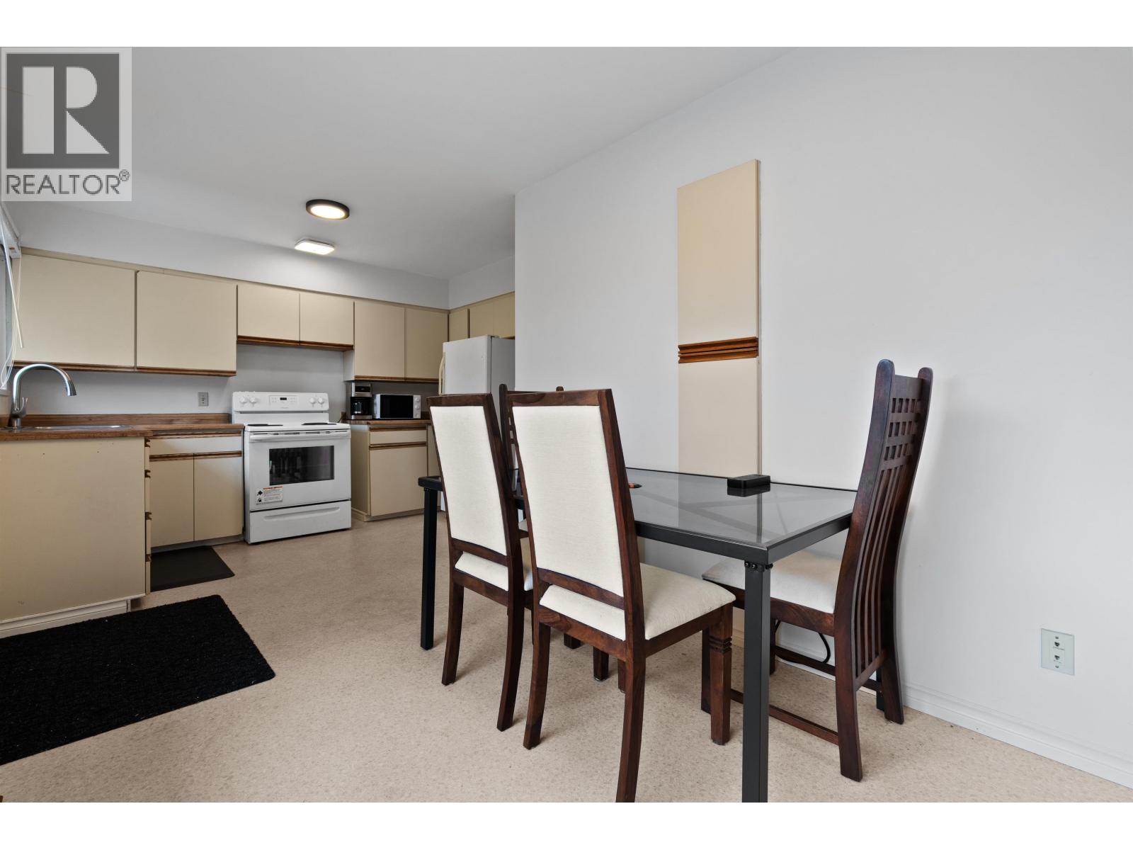 443-445 W Keith Road, Vancouver, British Columbia  V7M 1M2 - Photo 9 - R3126952