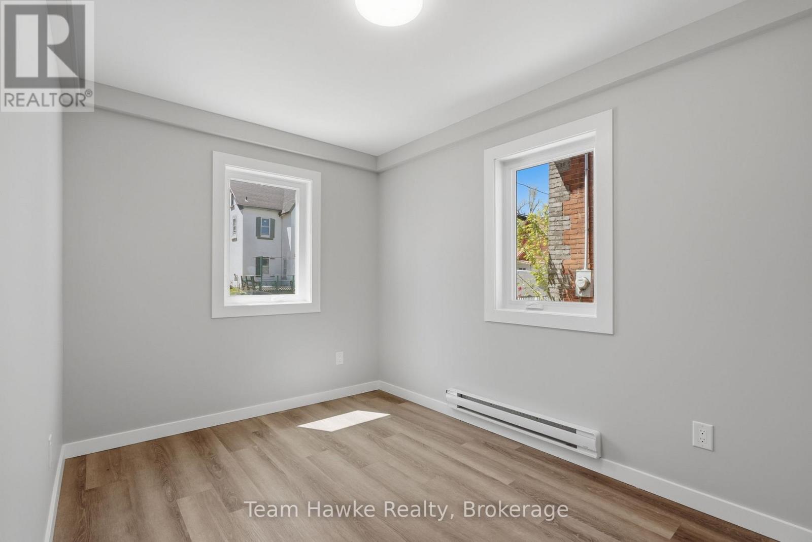 64 Matchedash Street S, Orillia, Ontario  L3V 4W5 - Photo 10 - S13164154