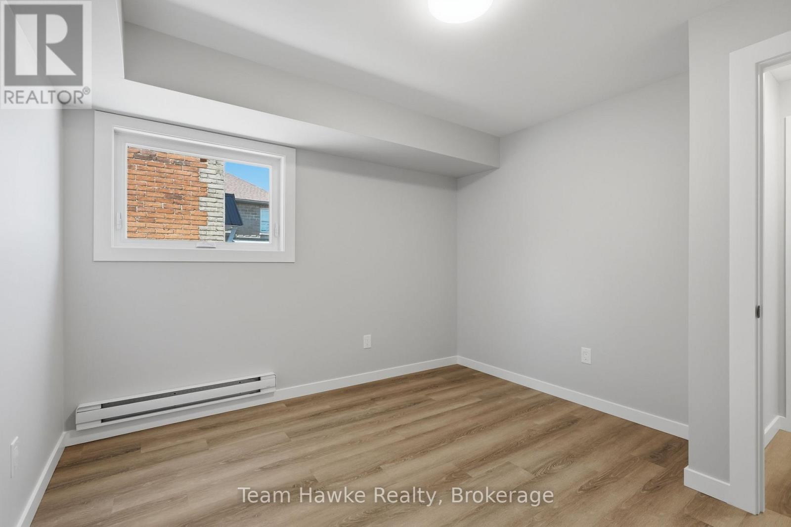 64 Matchedash Street S, Orillia, Ontario  L3V 4W5 - Photo 15 - S13164154