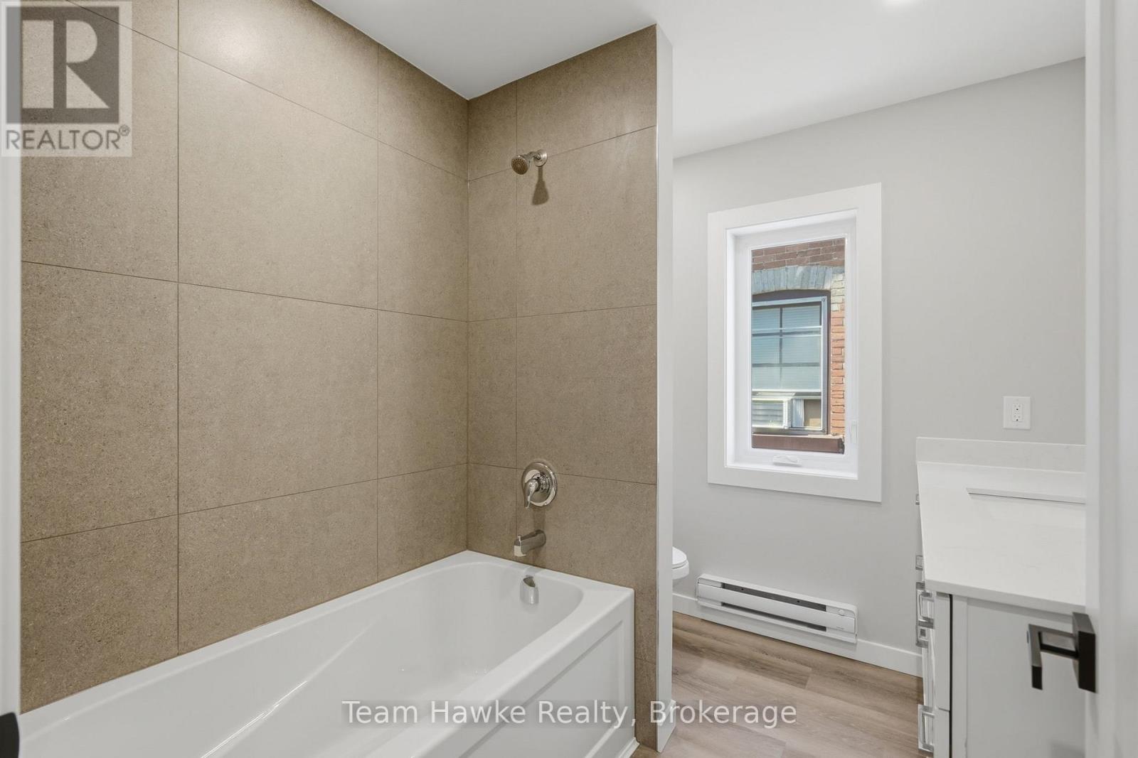 64 Matchedash Street S, Orillia, Ontario  L3V 4W5 - Photo 38 - S13164154