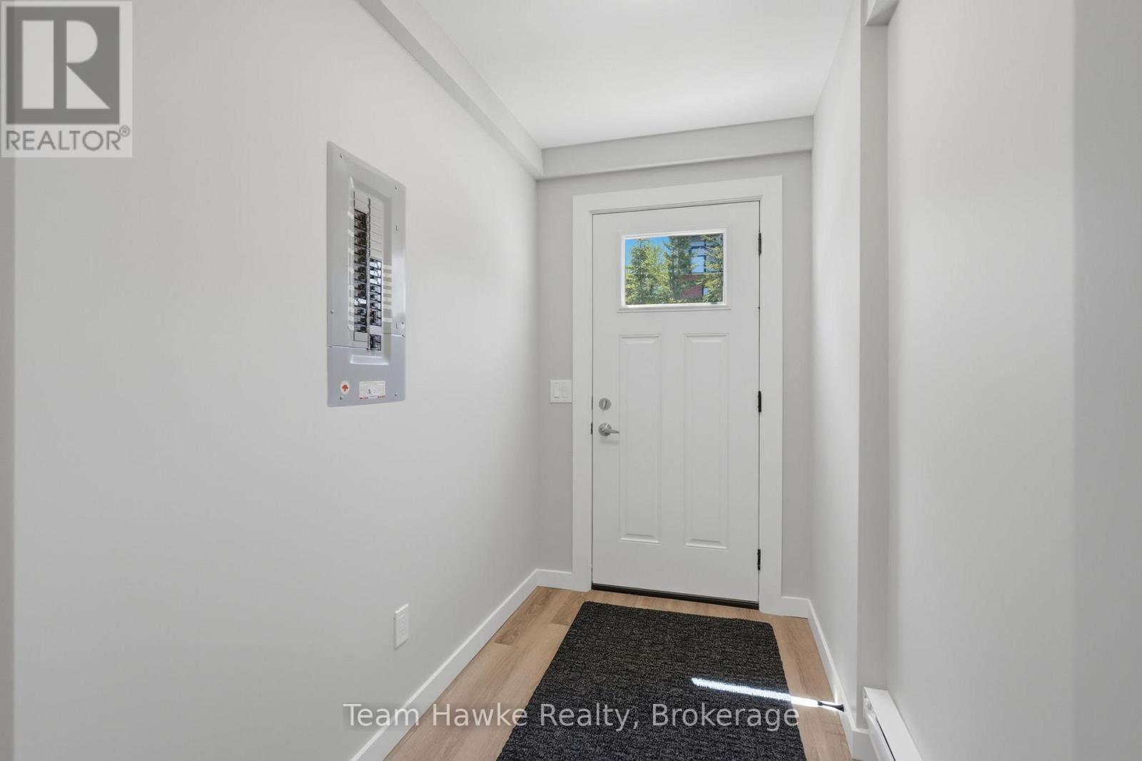64 Matchedash Street S, Orillia, Ontario  L3V 4W5 - Photo 5 - S13164154