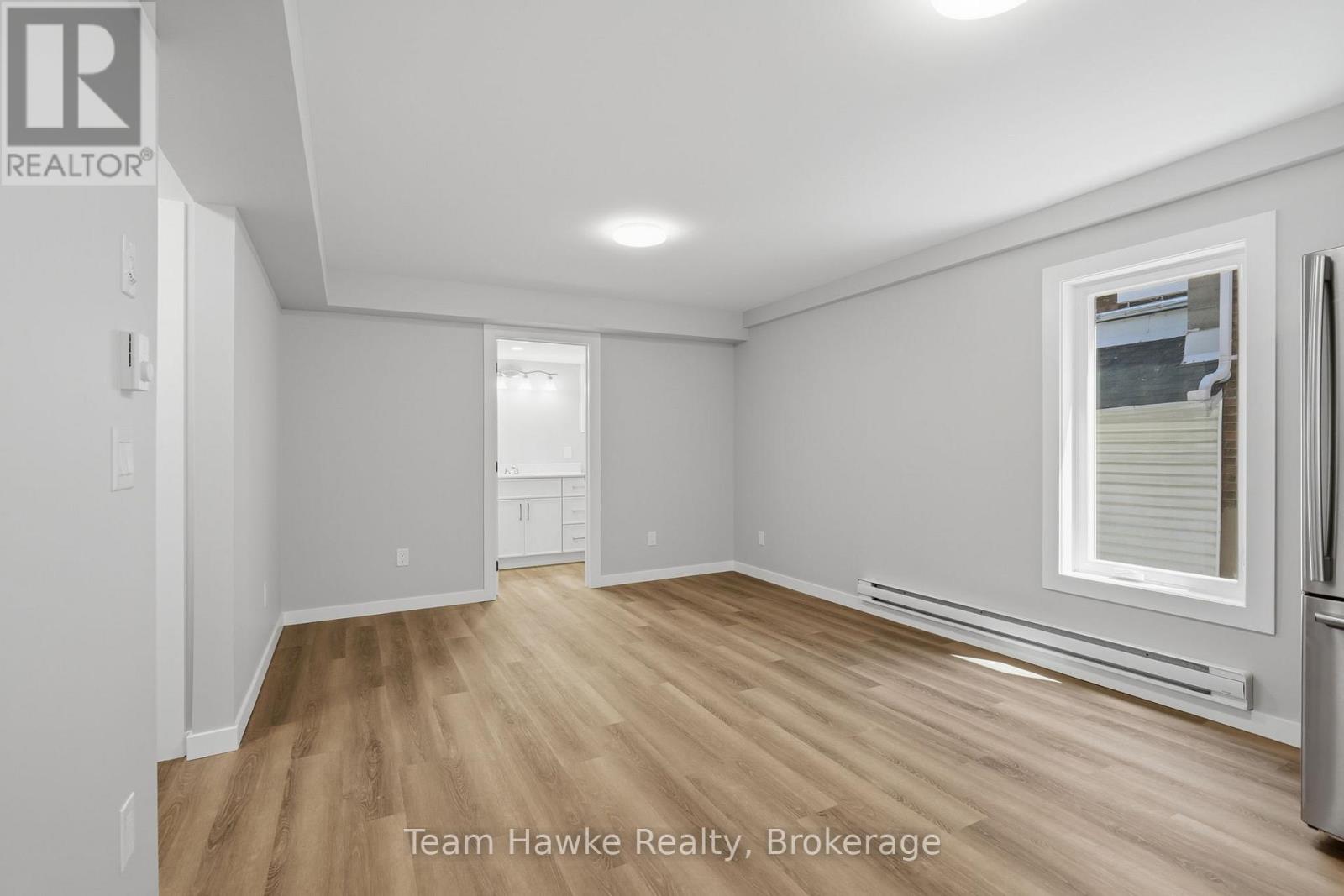 64 Matchedash Street S, Orillia, Ontario  L3V 4W5 - Photo 8 - S13164154