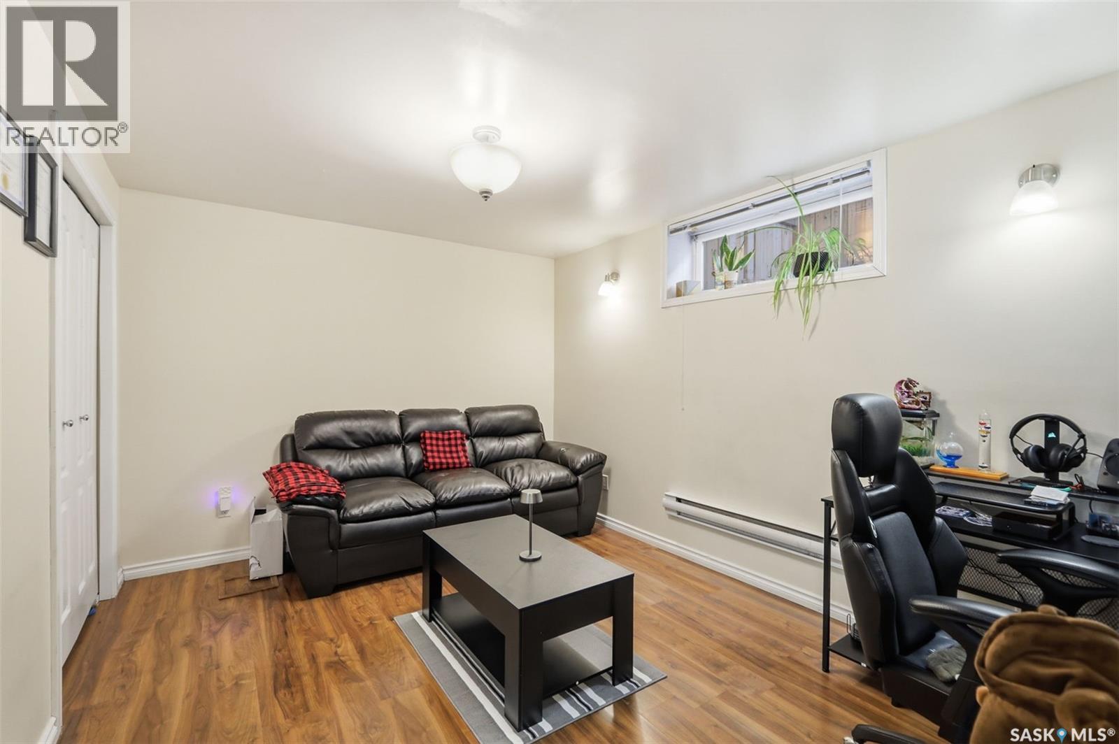 646 Hampton Circle, Saskatoon, Saskatchewan  S7R 0J5 - Photo 26 - SK036635