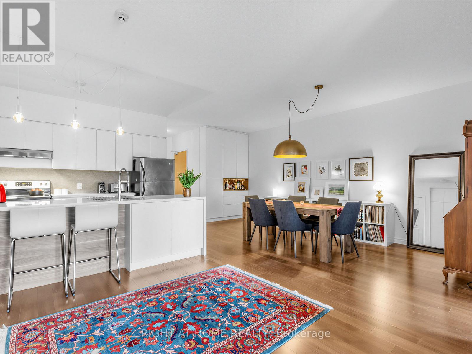 406 - 11 Christie Street, Toronto, Ontario  M6G 4C3 - Photo 13 - C13164020
