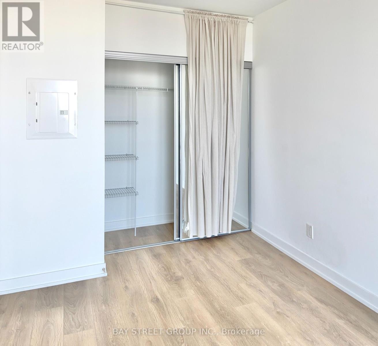 2201 - 18 Maitland Terrace, Toronto, Ontario  M4Y 0H2 - Photo 14 - C13164024