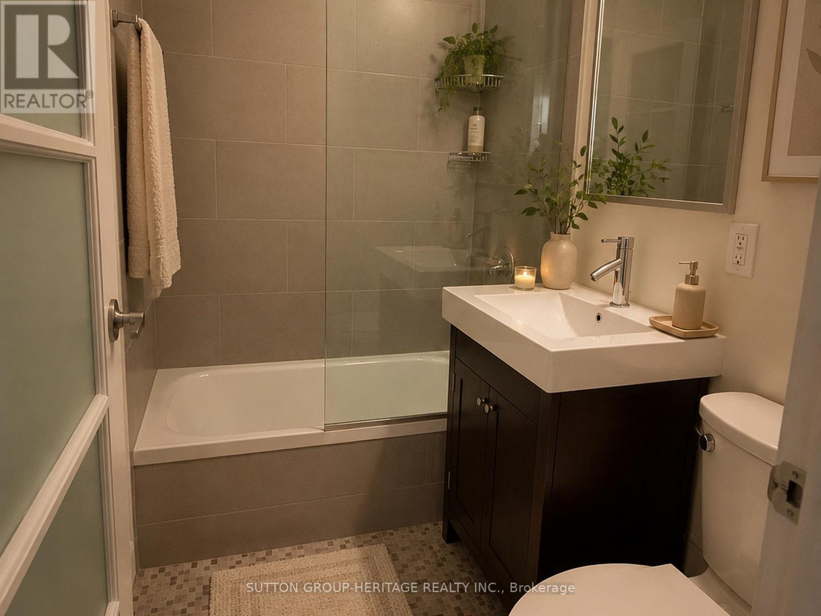 704 - 581 Avenue Road, Toronto, Ontario  M4V 2K4 - Photo 10 - C13164034