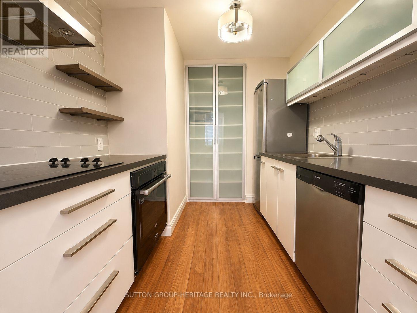 704 - 581 Avenue Road, Toronto, Ontario  M4V 2K4 - Photo 12 - C13164034