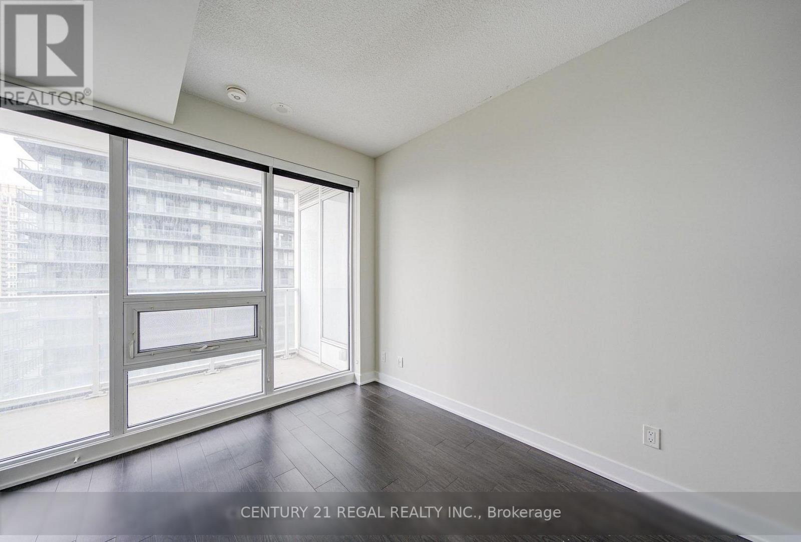2102 - 19 Bathurst Street, Toronto, Ontario  M5V 0N2 - Photo 6 - C13164036