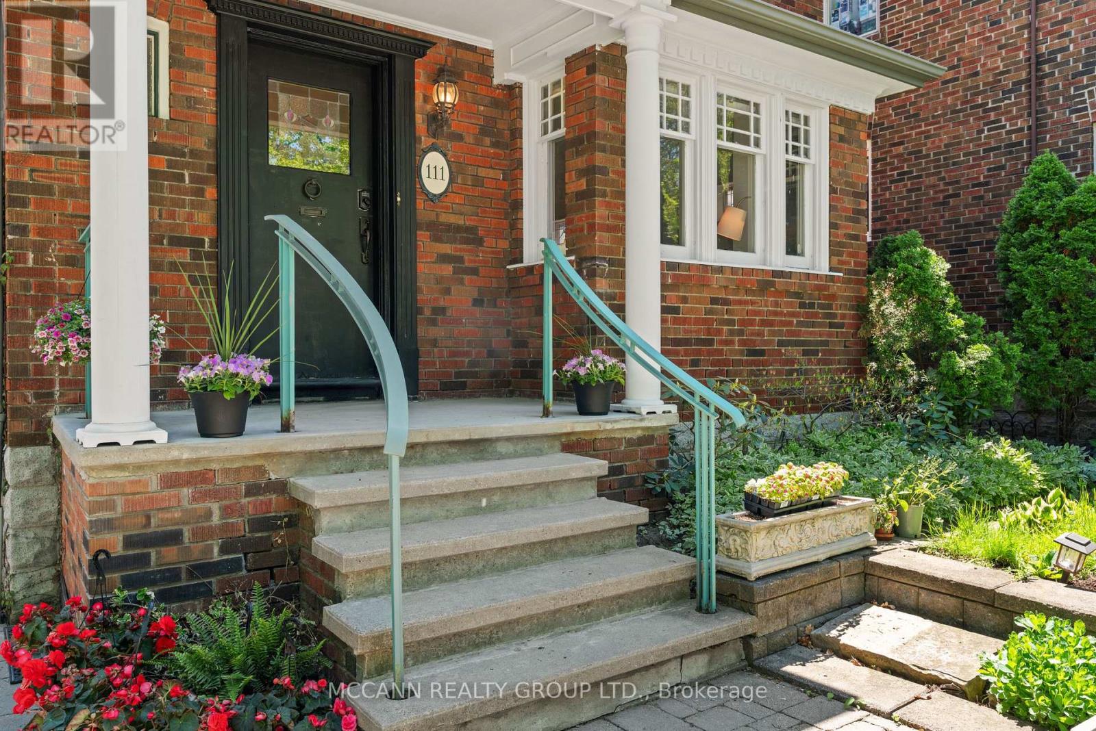 111 Chudleigh Avenue, Toronto (Lawrence Park South), Ontario  M4R 1T5 - Photo 2 - C13164068