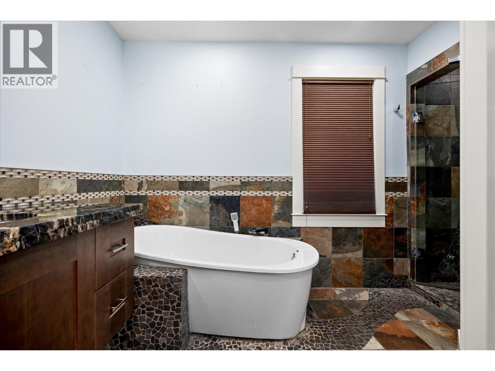 12313 Kalavista Drive, Coldstream, British Columbia V1B 1K7 - Photo 15 - 10362742