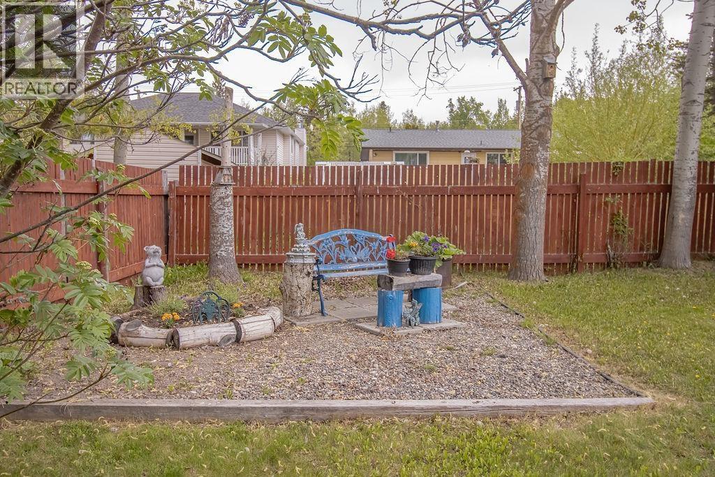 476 Dogwood Street, Fort St. James, British Columbia  V0J 1P0 - Photo 32 - R3126591