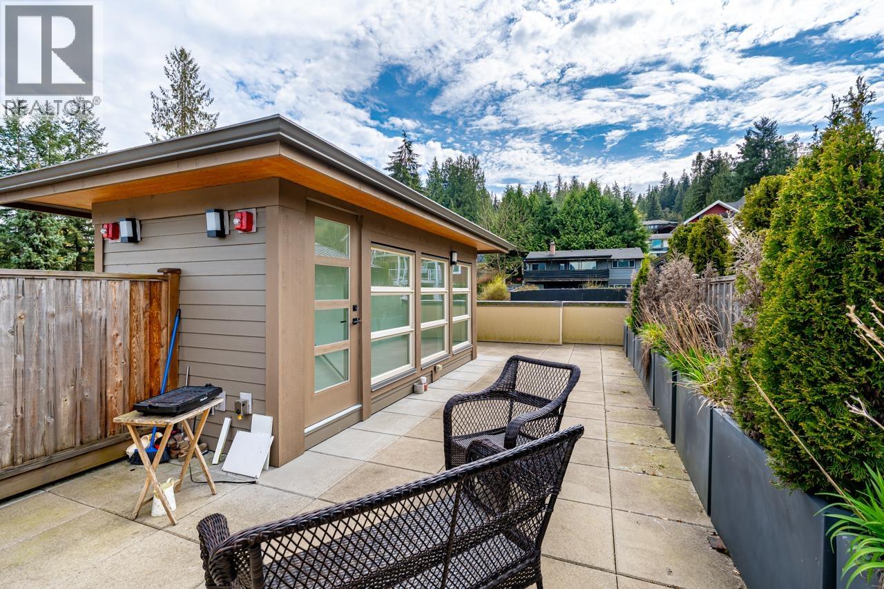 2316 St. Andrews Street, Port Moody, British Columbia  V3H 2A8 - Photo 4 - R3126941