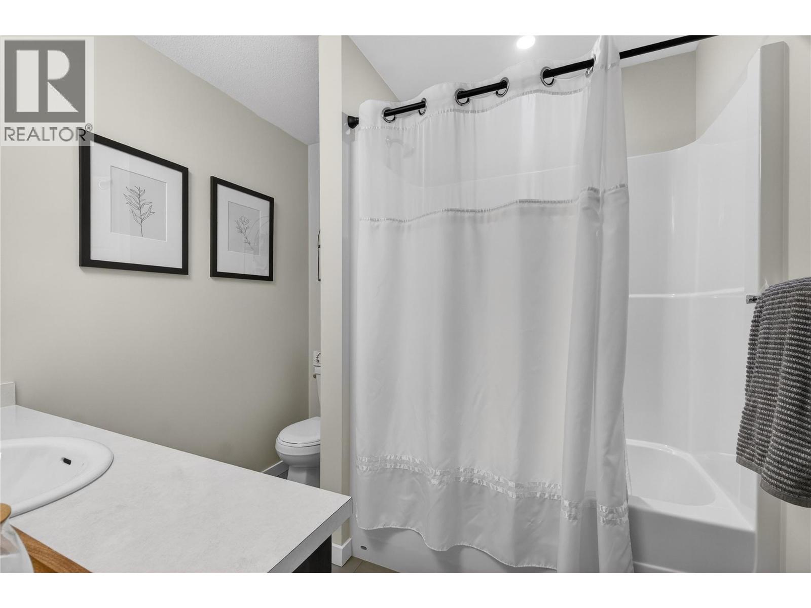 2081 11 Avenue NE Unit# 9, Salmon Arm, British Columbia V1E 0G1 - Photo 18 - 10376479
