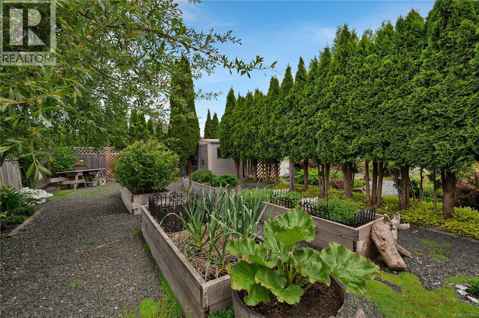 658 Windsor Pl, Campbell River, British Columbia  V9W 7Y6 - Photo 44 - 1037801