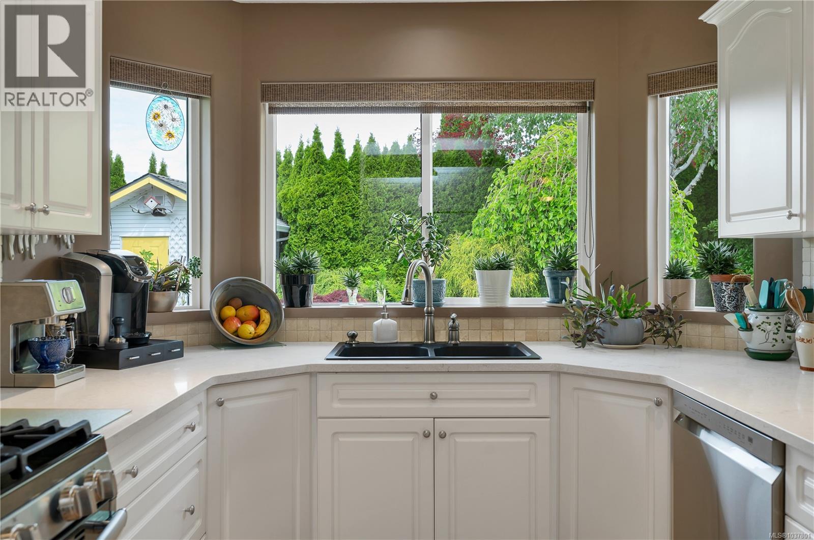 658 Windsor Pl, Campbell River, British Columbia  V9W 7Y6 - Photo 13 - 1037801