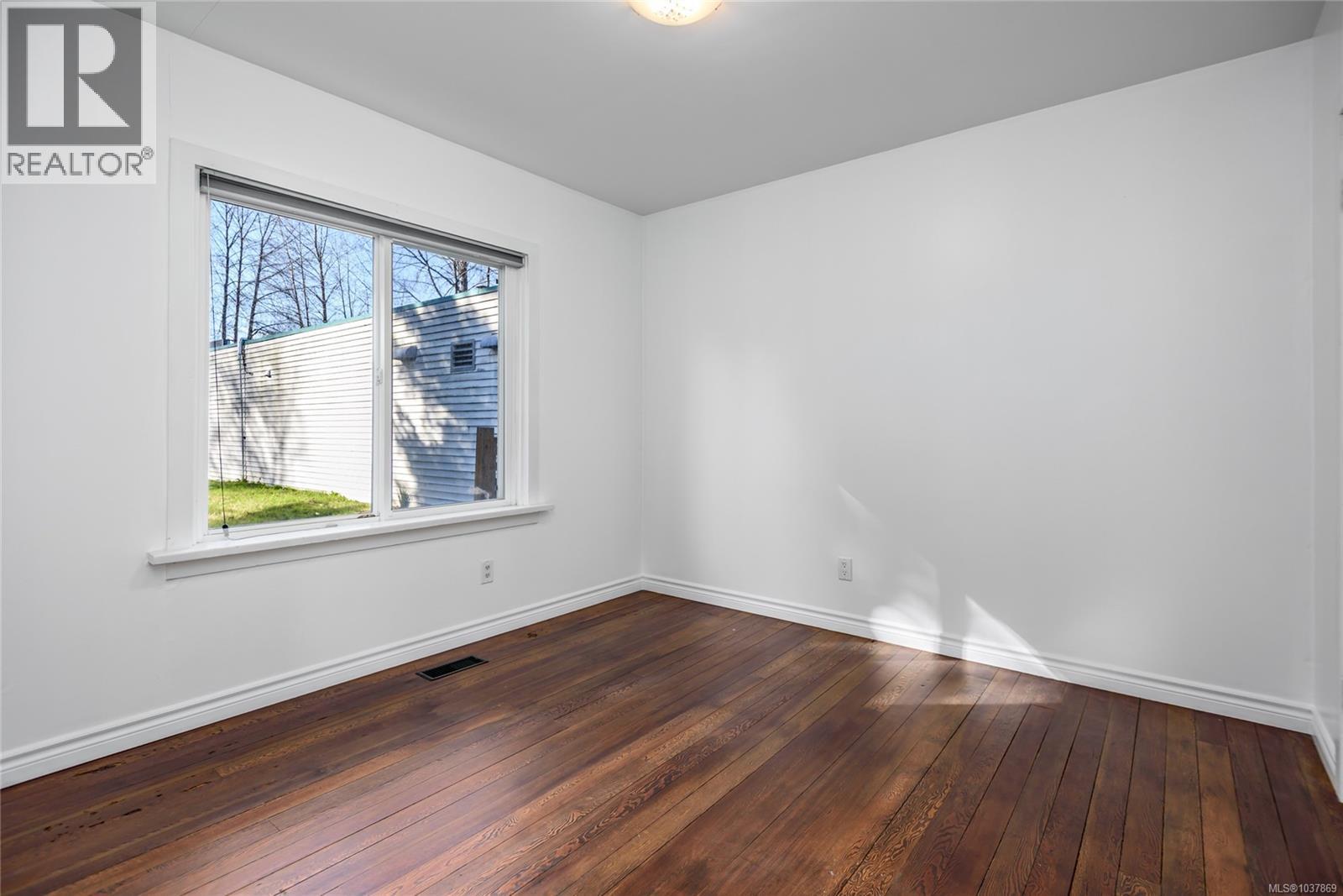 649 Mcphee Ave, Courtenay, British Columbia V9N 2Z7 - Photo 11 - 1037869
