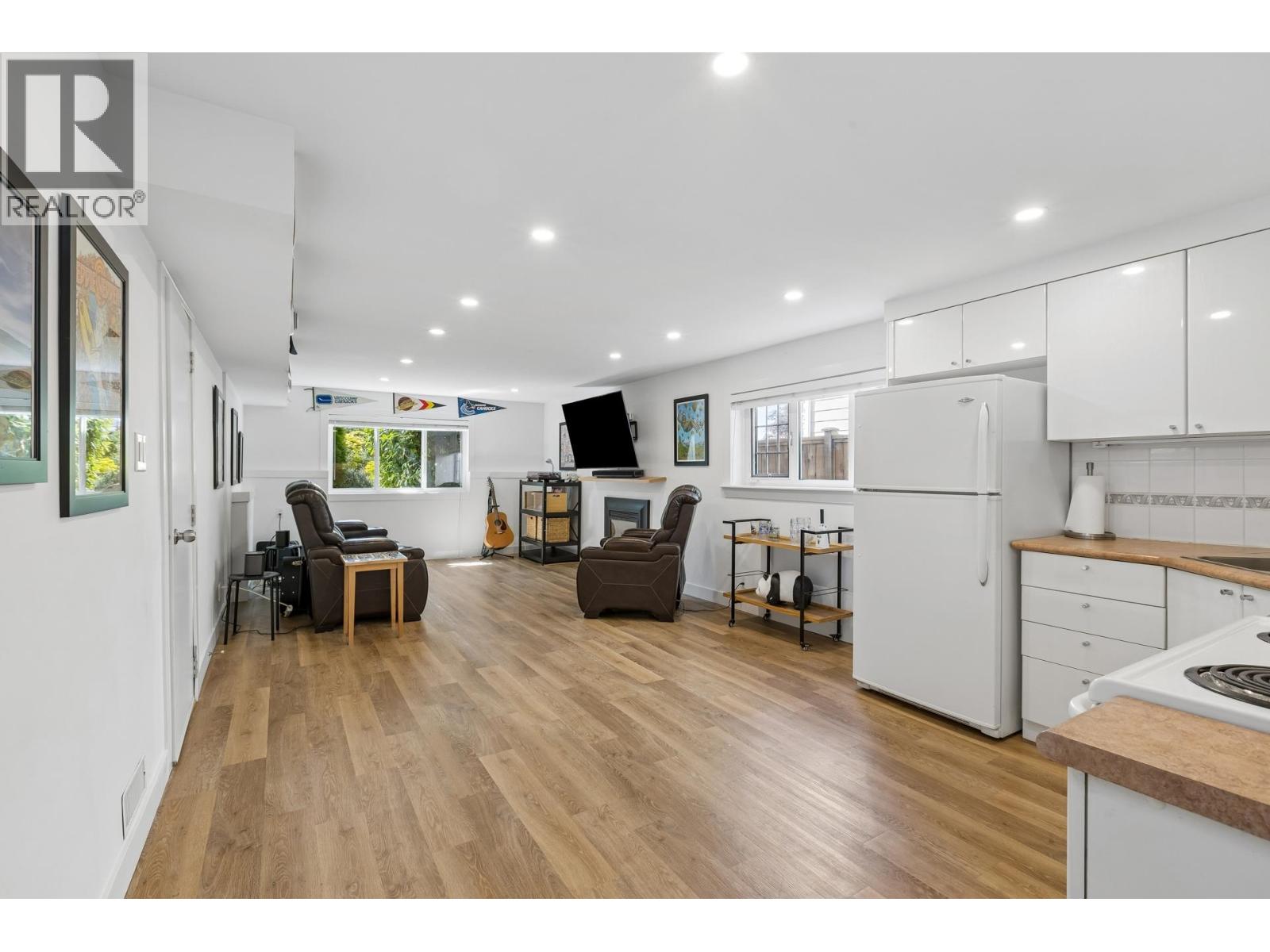316 W 21st Street, North Vancouver, British Columbia  V7M 1Z5 - Photo 27 - R3126978
