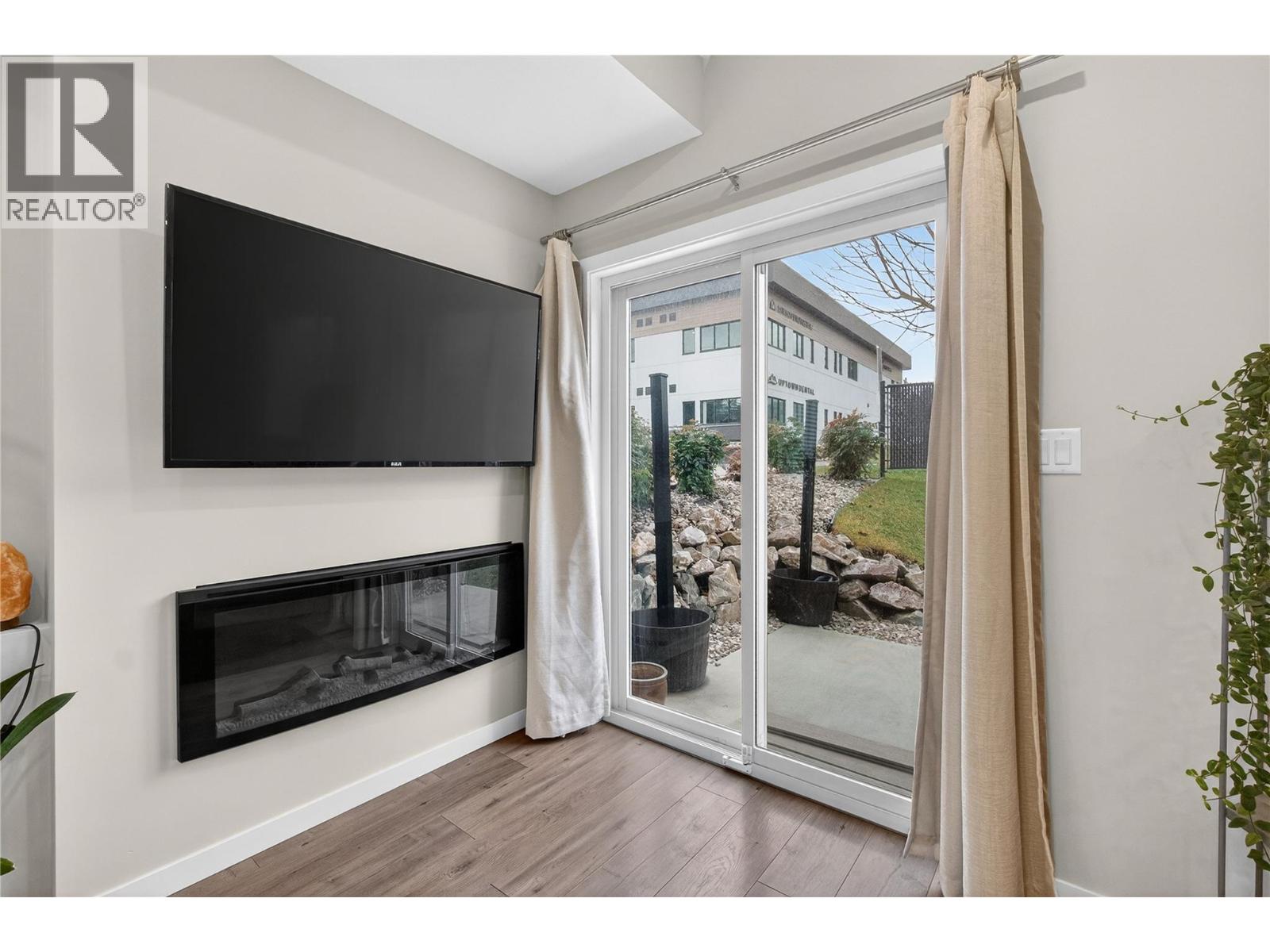 2081 11 Avenue NE Unit# 12, Salmon Arm, British Columbia V1E 0G1 - Photo 8 - 10376487