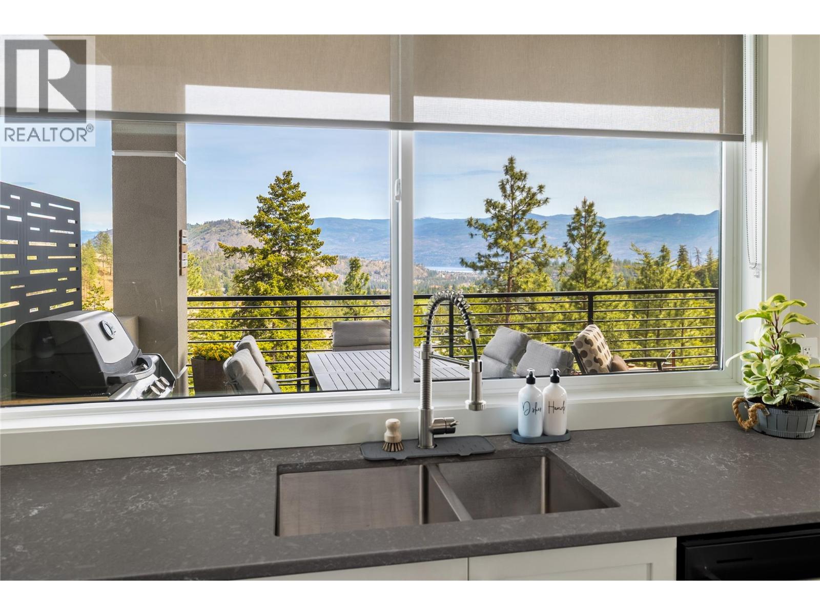 2501 Tallus Heights Drive, West Kelowna, British Columbia  V4T 3M2 - Photo 6 - 10387215