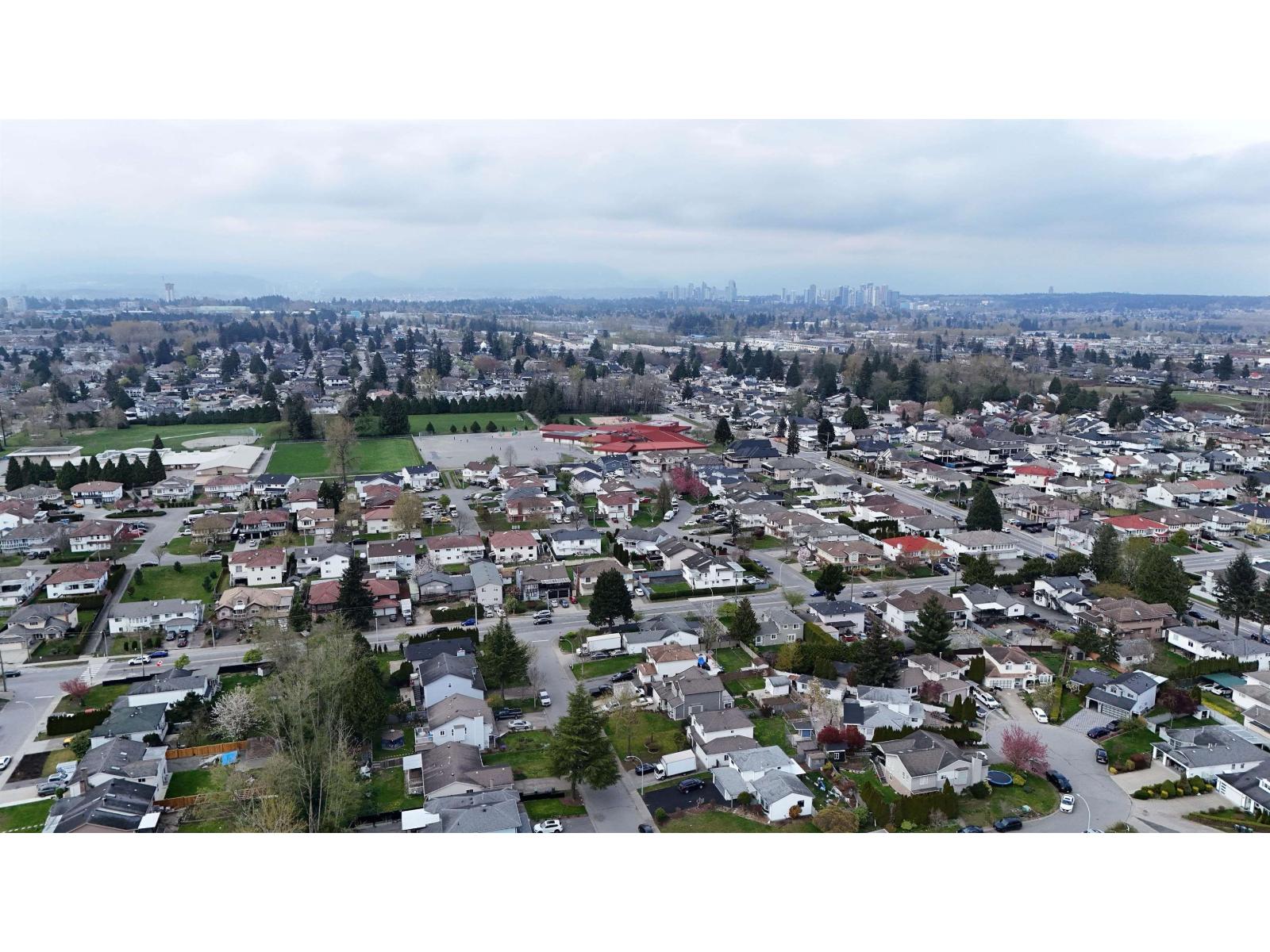 7387 123 Street, Surrey, British Columbia  V3W 5S3 - Photo 13 - R3126987