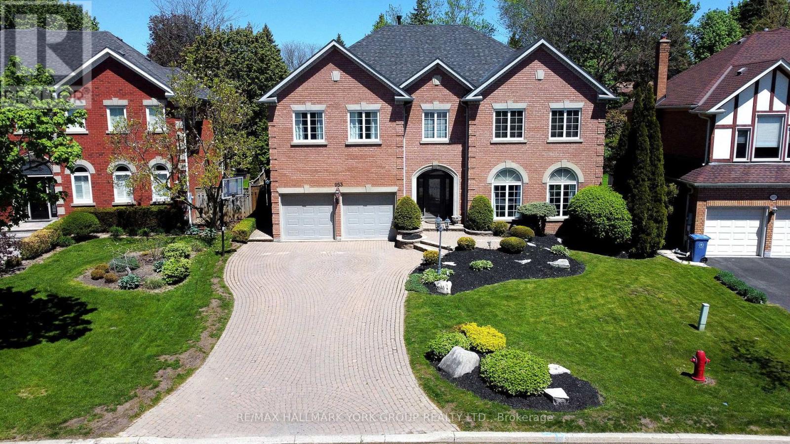 953 Damascus Court, Newmarket, Ontario  L3X 1L2 - Photo 35 - N13164038