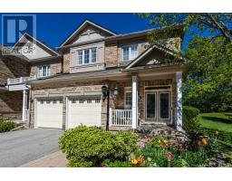 59 STONECLIFFE CRESCENT, Aurora, Ontario