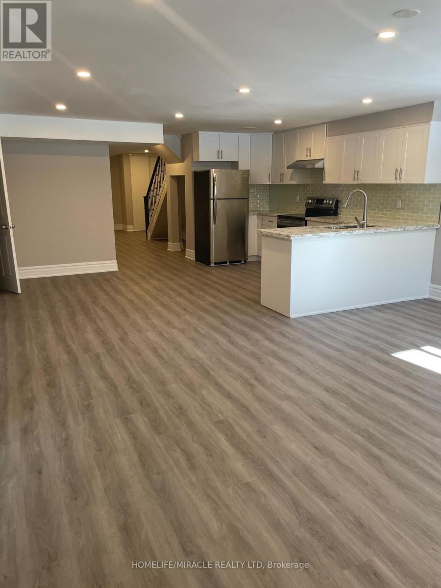 22 Boone Crescent, Vaughan, Ontario  L4H 4V1 - Photo 7 - N13164070