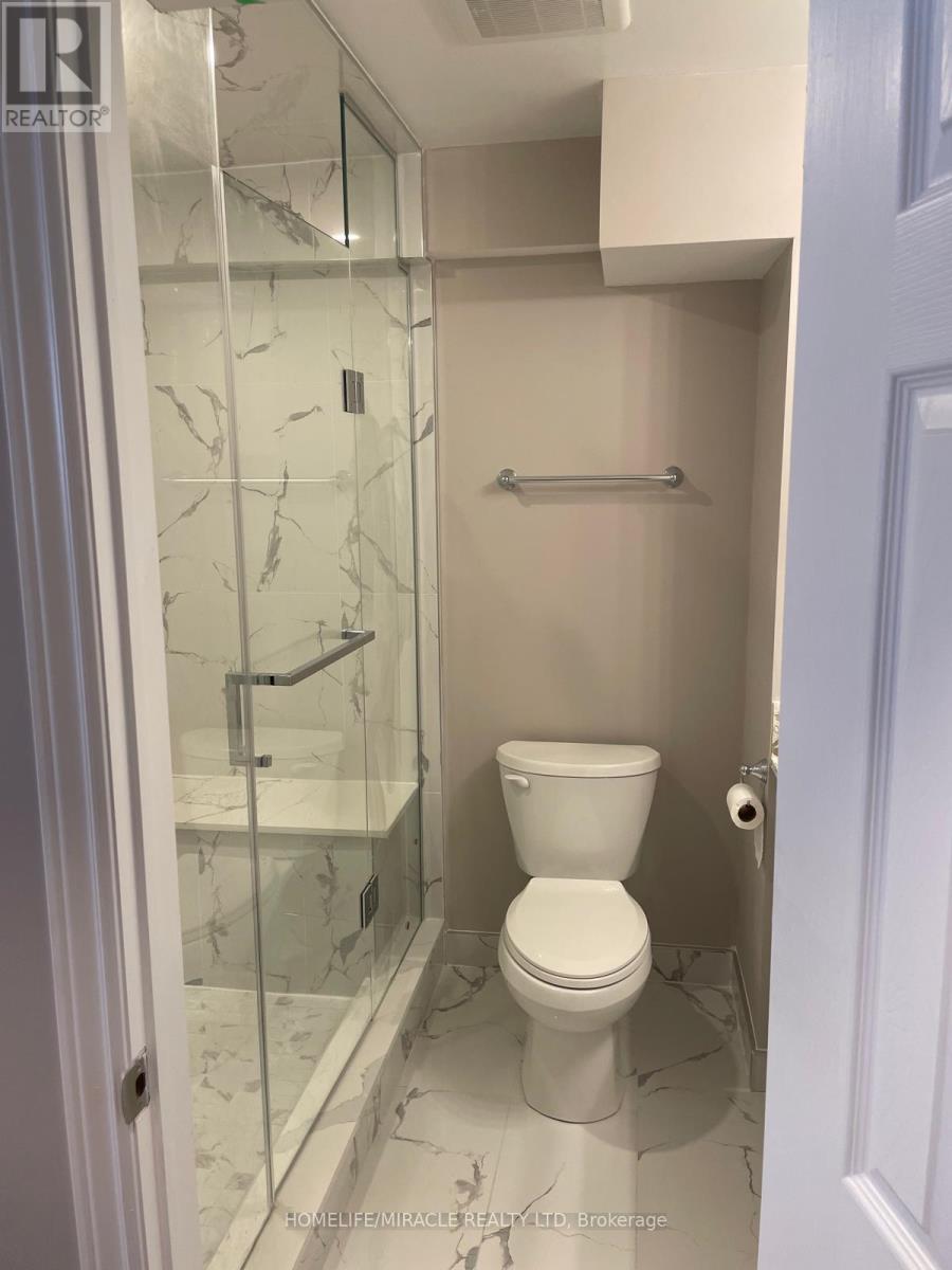 22 Boone Crescent, Vaughan, Ontario  L4H 4V1 - Photo 8 - N13164070