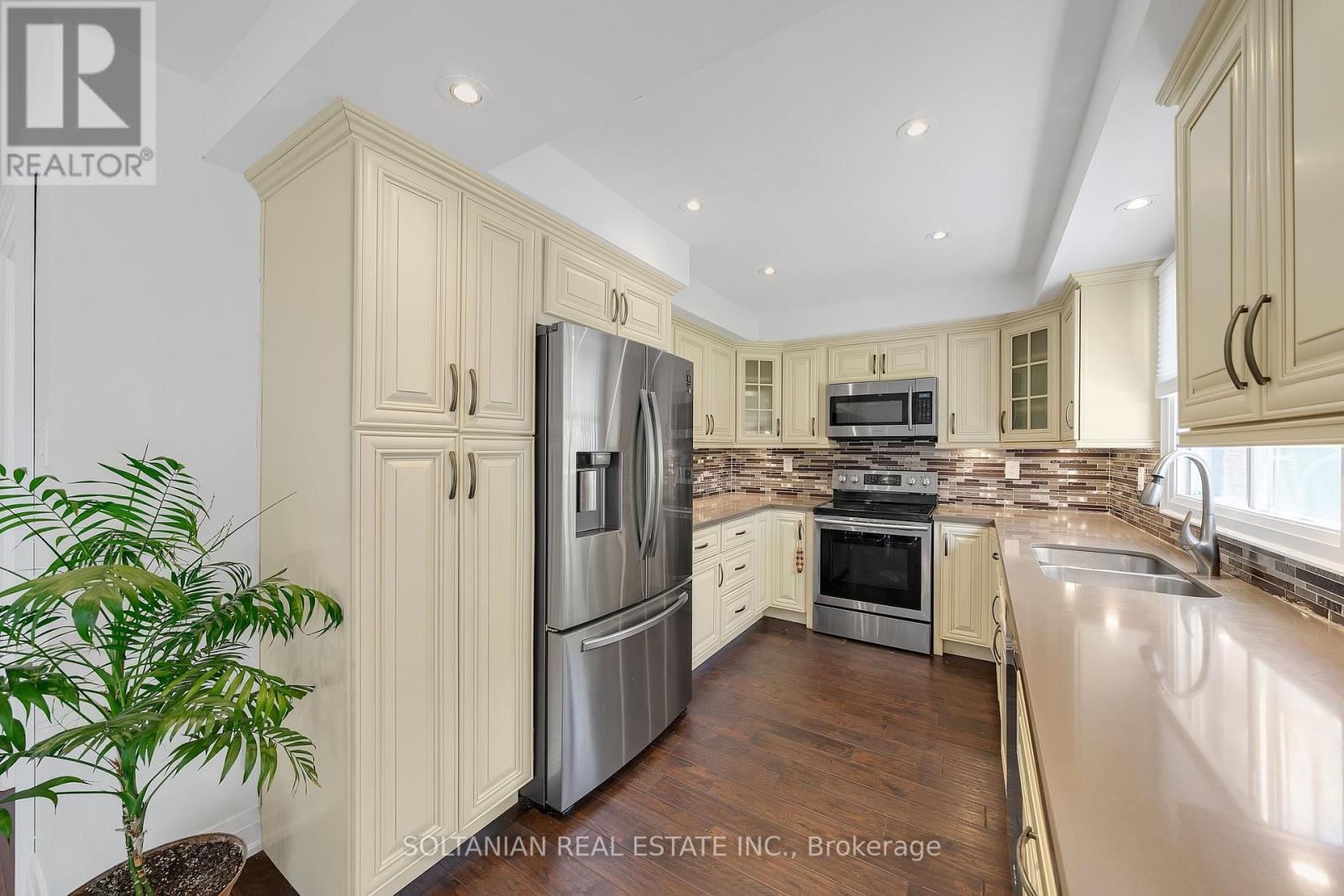 12 Dorian Place, Vaughan, Ontario  L4J 2M3 - Photo 12 - N13164086