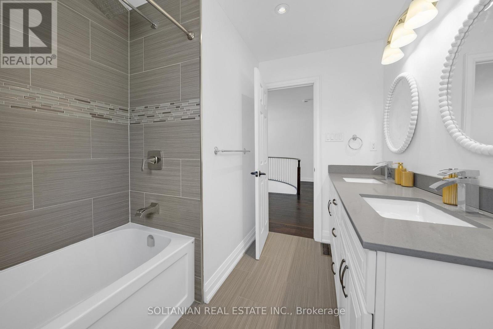 12 Dorian Place, Vaughan, Ontario  L4J 2M3 - Photo 31 - N13164086