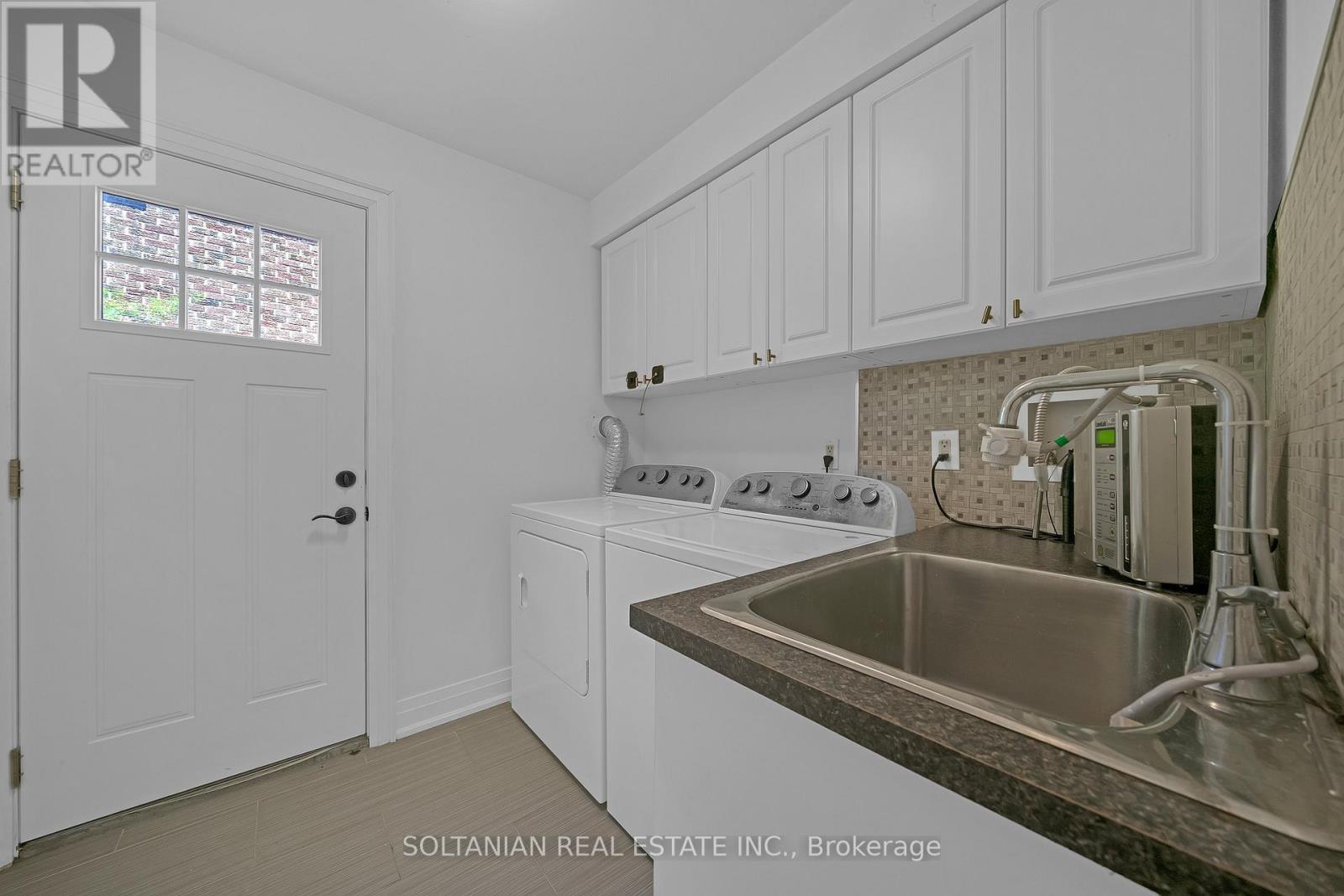 12 Dorian Place, Vaughan, Ontario  L4J 2M3 - Photo 37 - N13164086