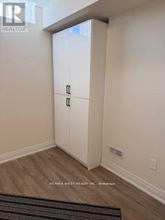 41 Schmeltzer Crescent, Richmond Hill, Ontario  L4E 1K9 - Photo 15 - N13164126