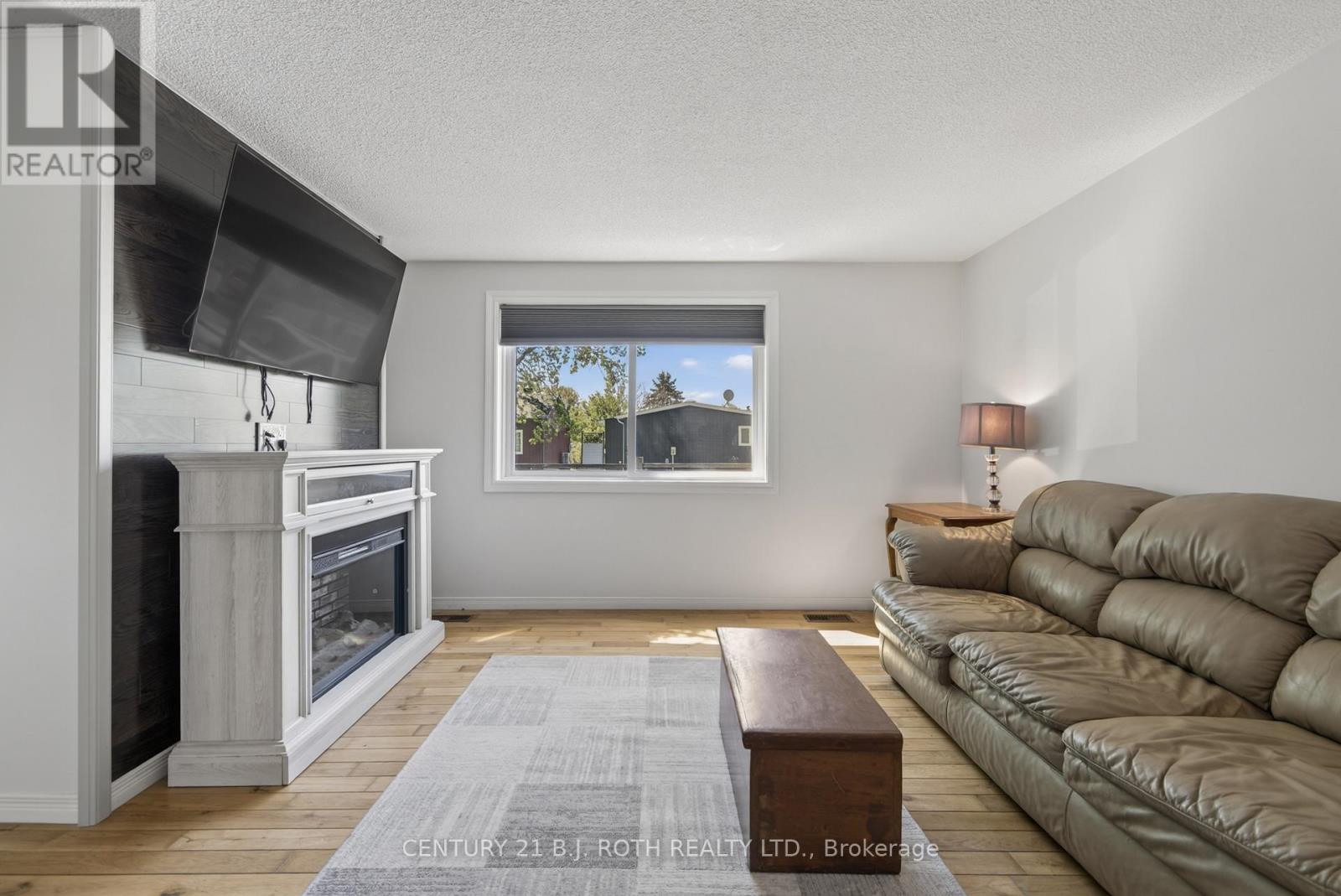 8 Belle Isle Arm, Innisfil, Ontario  L9S 1N7 - Photo 17 - N13164136