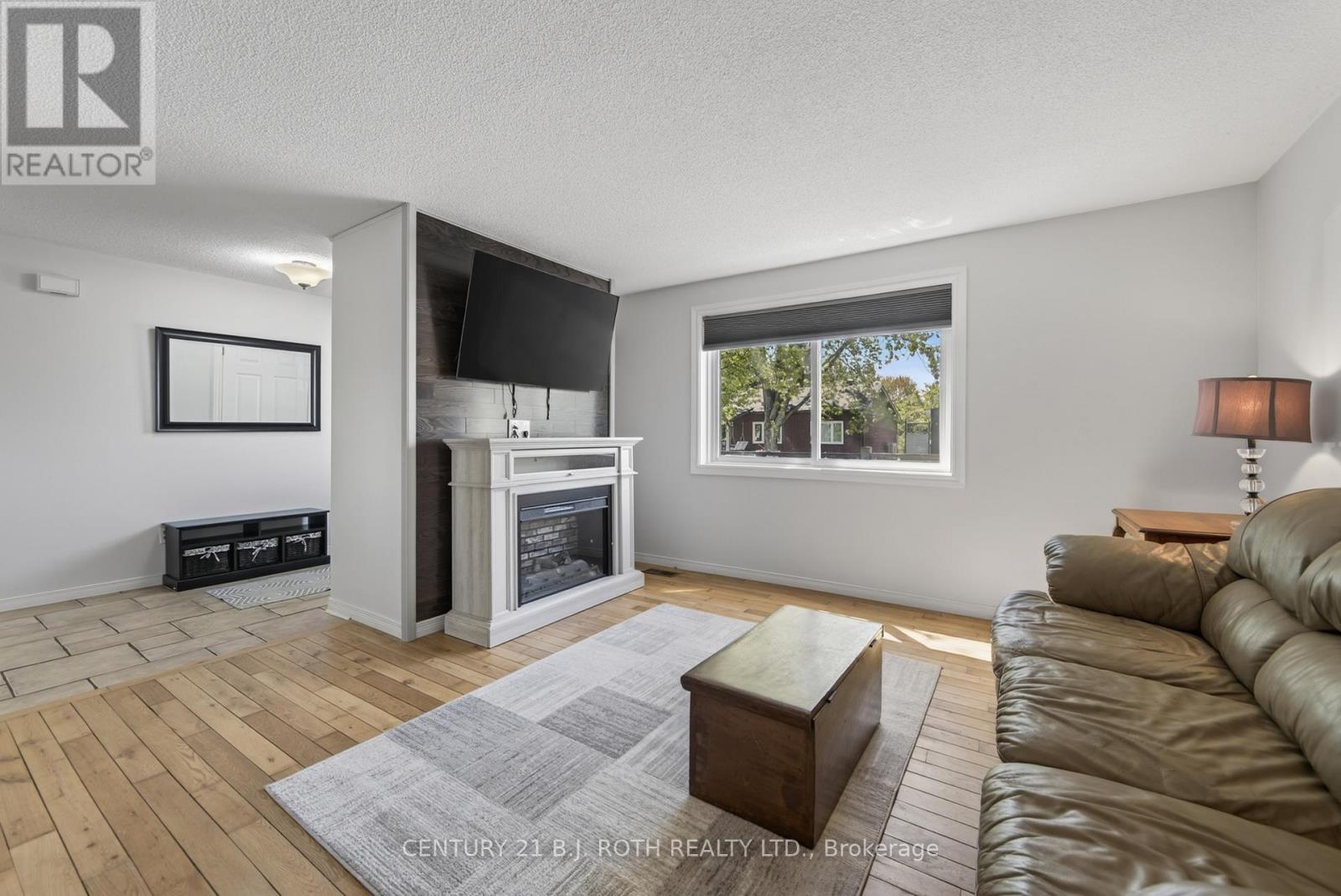 8 Belle Isle Arm, Innisfil, Ontario  L9S 1N7 - Photo 18 - N13164136