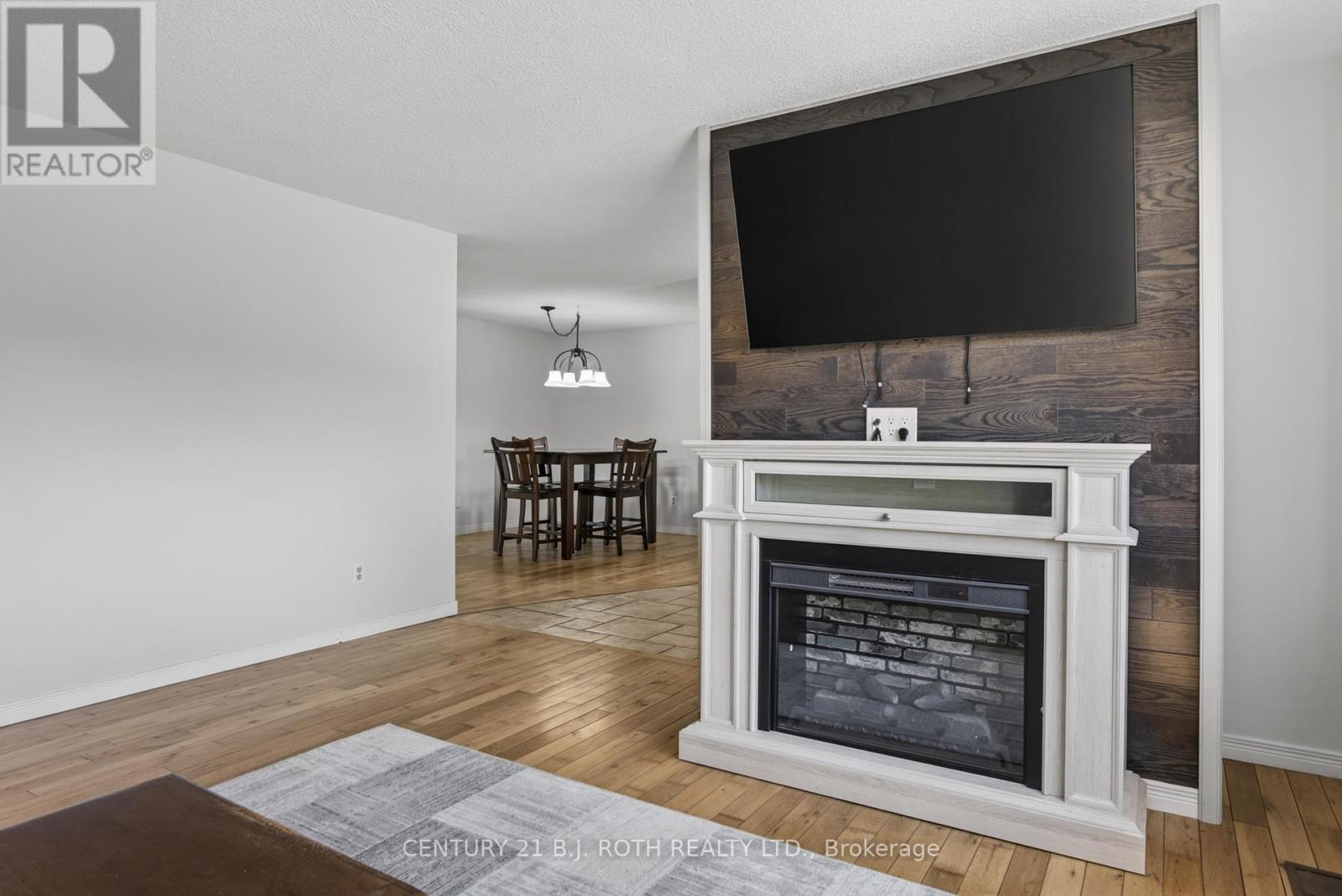8 Belle Isle Arm, Innisfil, Ontario  L9S 1N7 - Photo 19 - N13164136