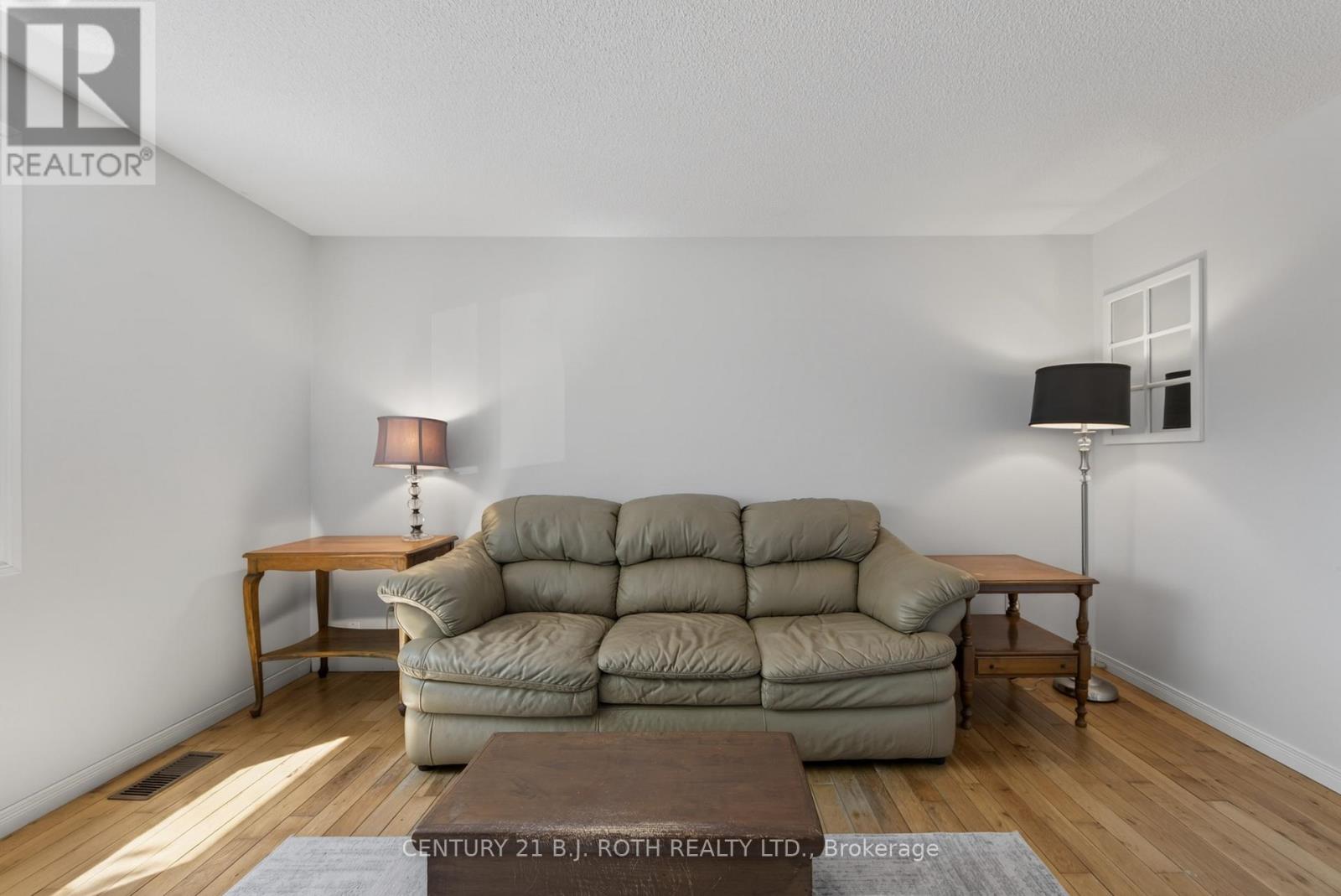 8 Belle Isle Arm, Innisfil, Ontario  L9S 1N7 - Photo 20 - N13164136