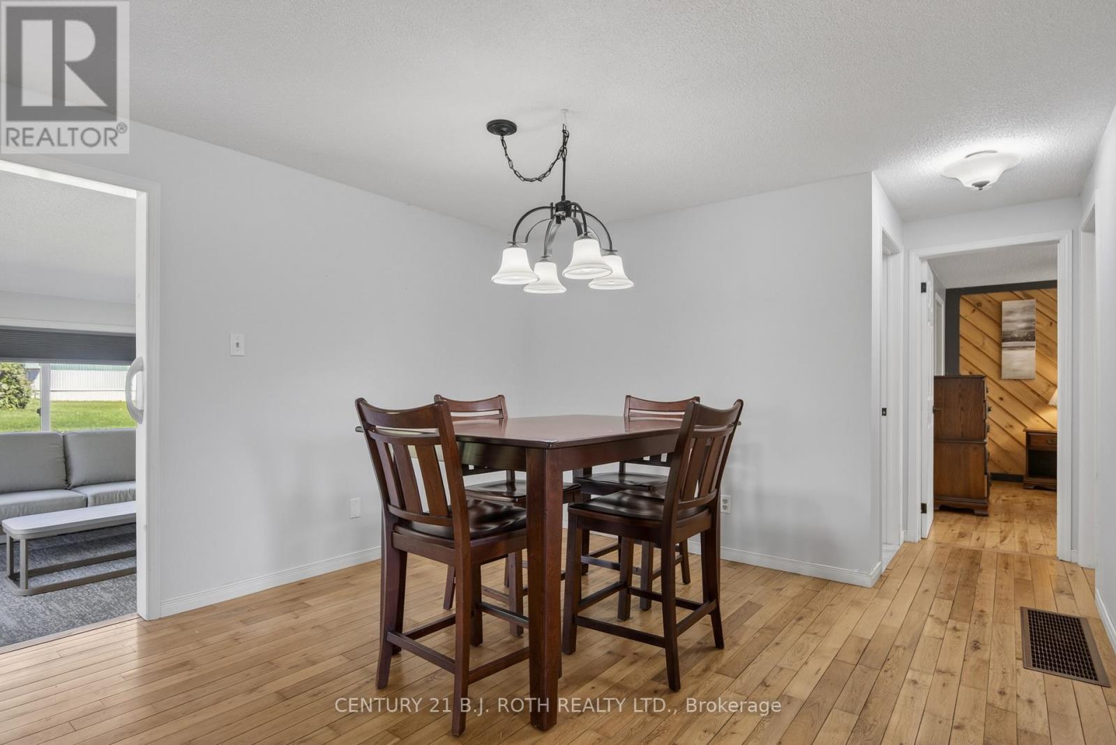 8 Belle Isle Arm, Innisfil, Ontario  L9S 1N7 - Photo 21 - N13164136