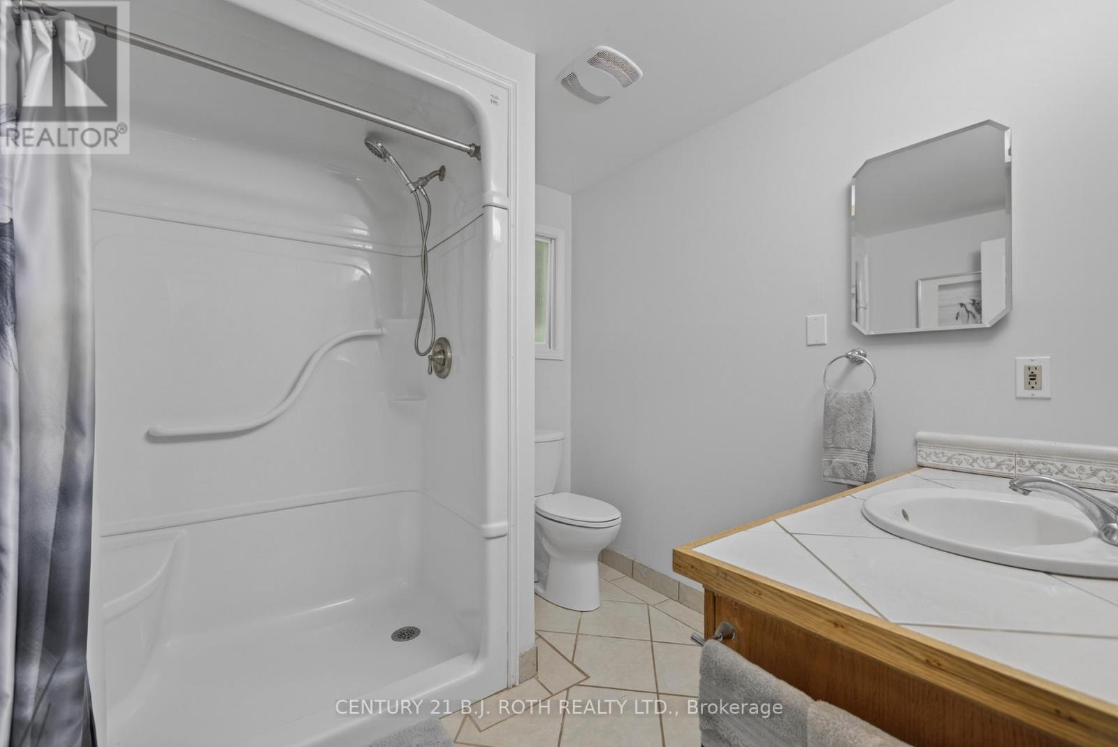 8 Belle Isle Arm, Innisfil, Ontario  L9S 1N7 - Photo 28 - N13164136