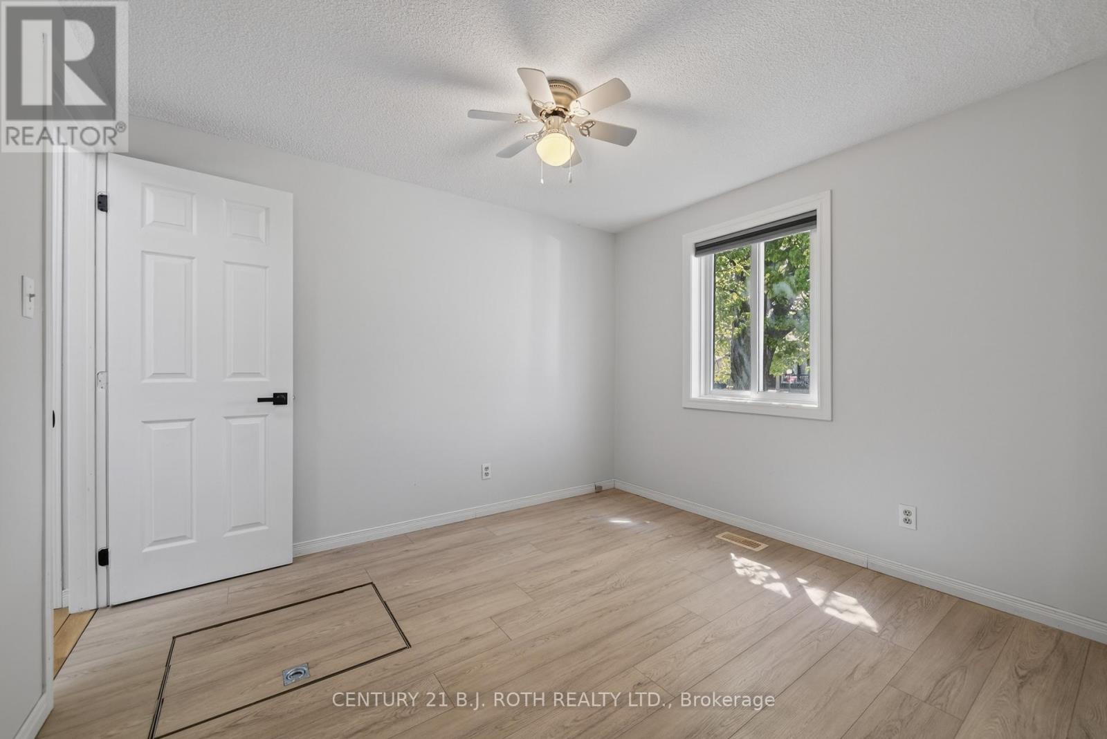 8 Belle Isle Arm, Innisfil, Ontario  L9S 1N7 - Photo 39 - N13164136