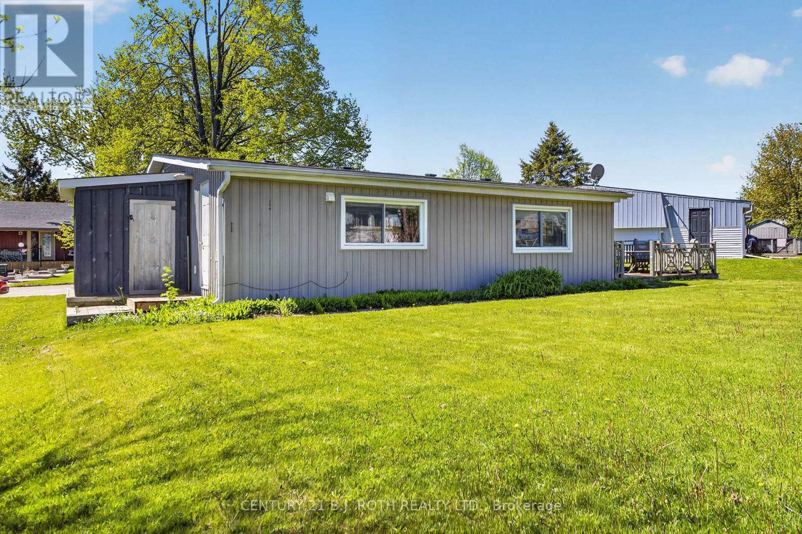 8 Belle Isle Arm, Innisfil, Ontario  L9S 1N7 - Photo 8 - N13164136