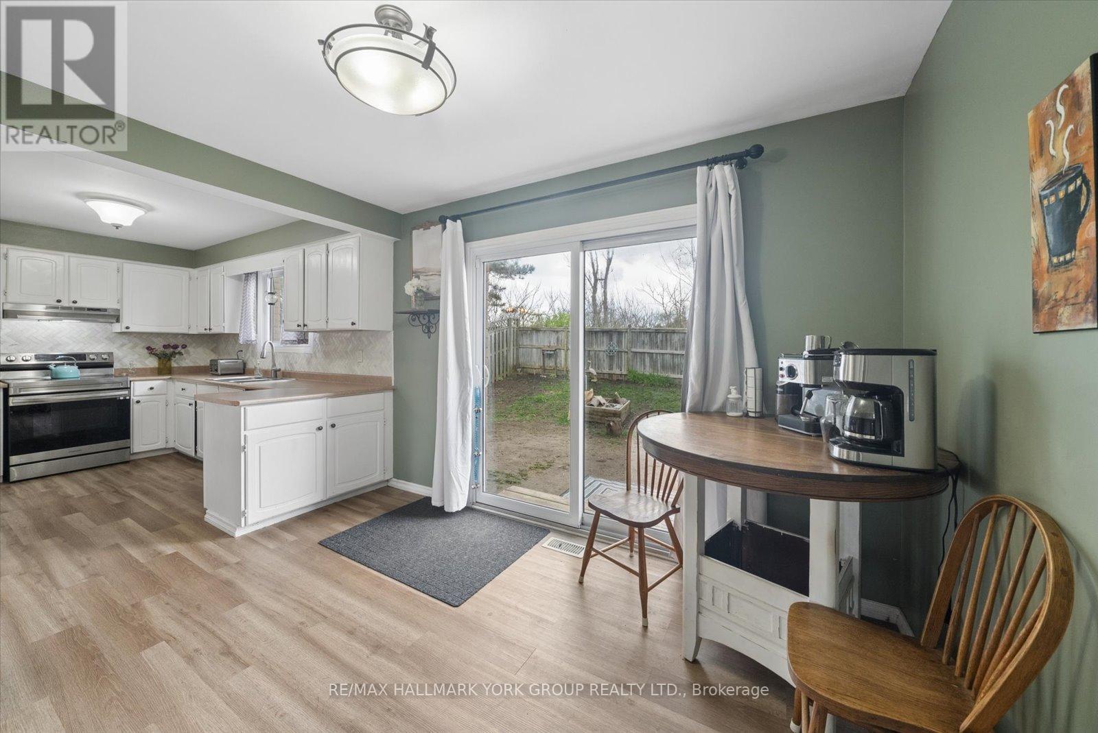 41 Laurentian Lane, Orillia, Ontario  L3V 7N8 - Photo 18 - S13164076