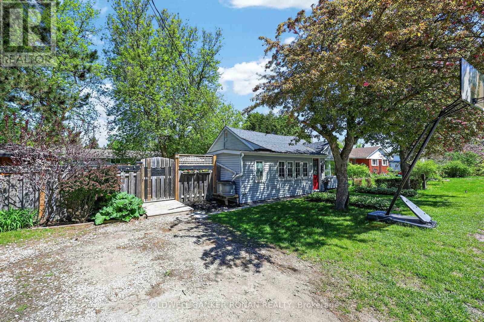246 Weir Street, Clearview, Ontario  L0M 1S0 - Photo 2 - S13164100