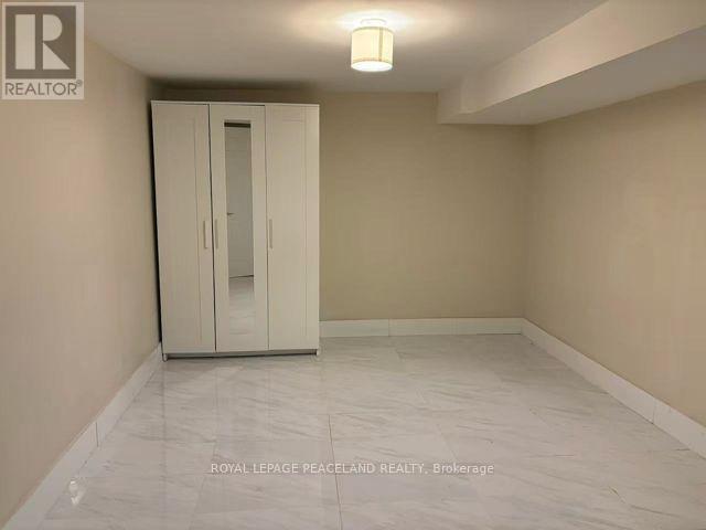 Main+bs - 1320 Dundas Street, Toronto, Ontario  M4M 1S6 - Photo 10 - E13161926