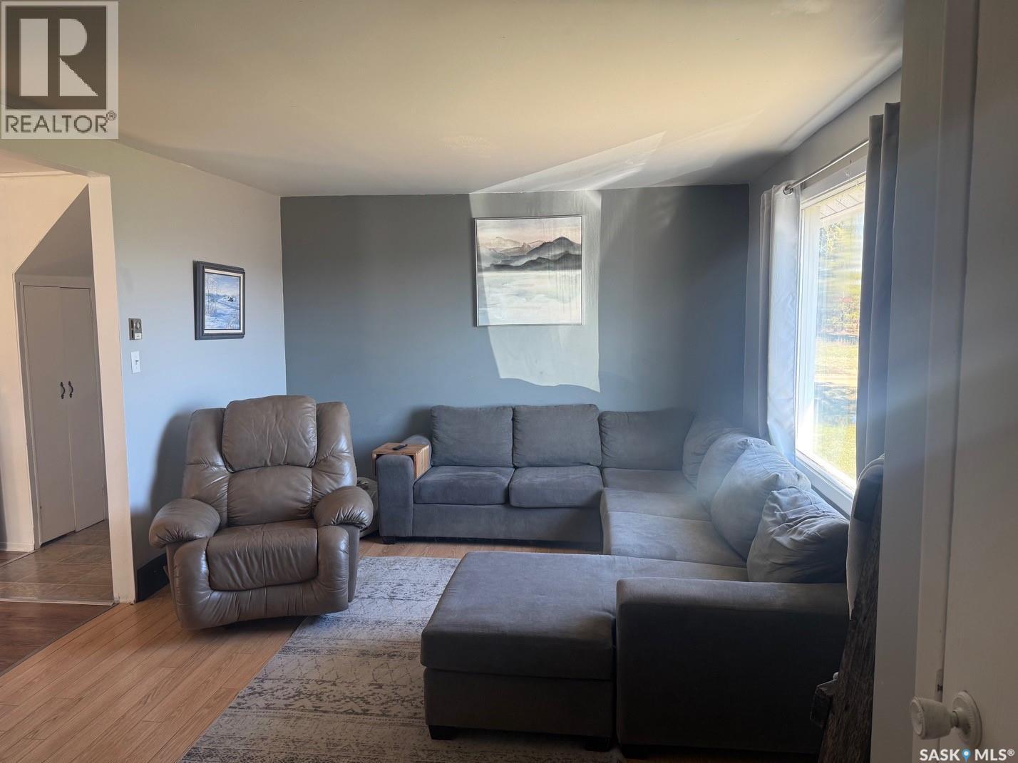 731 W 1st Street, Weekes, Saskatchewan S0E 1V0 - Photo 15 - SK035324