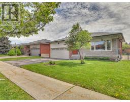 56 BLACKSMITH CRESCENT, Toronto, Ontario