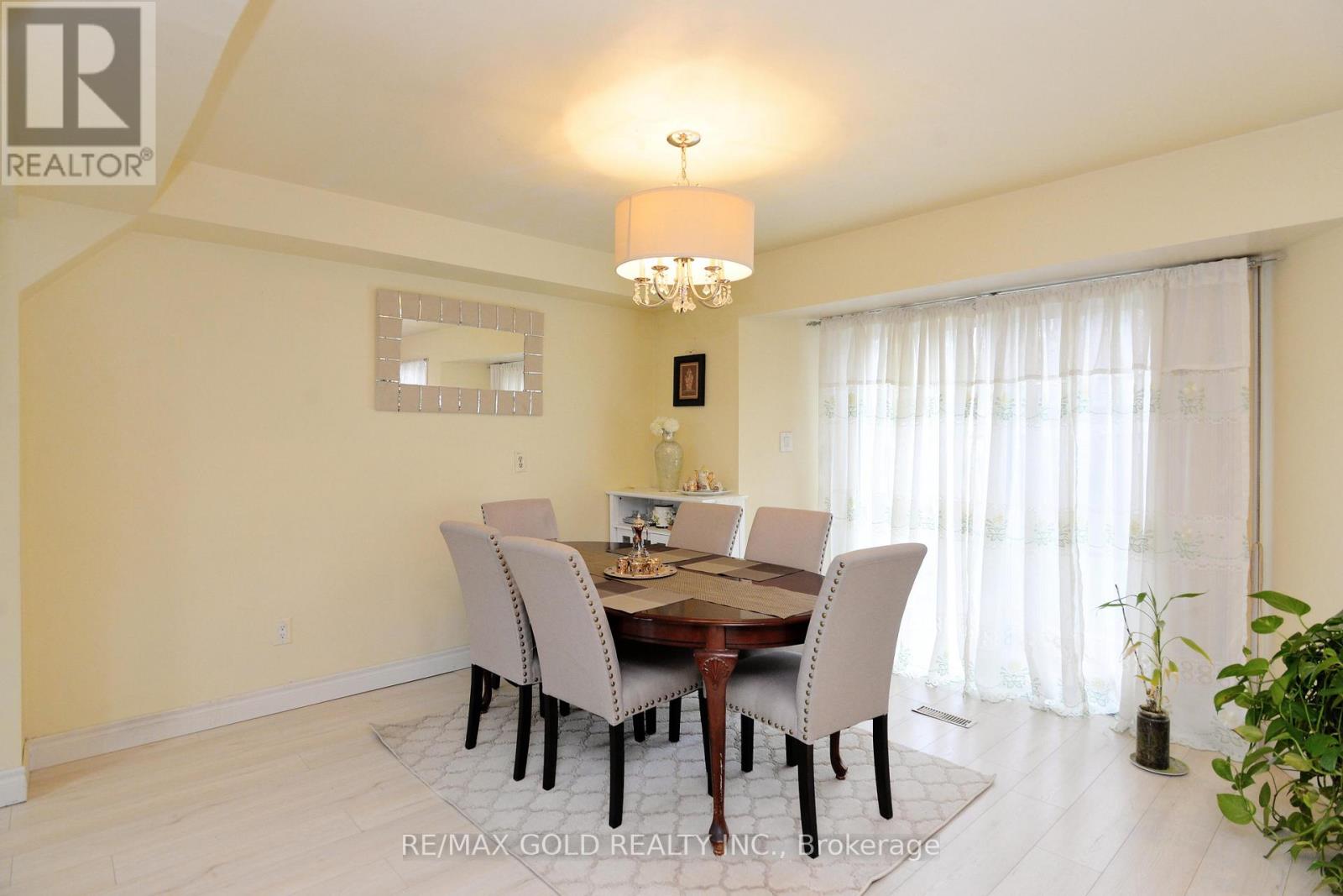 9 Ravenswood Drive, Brampton, Ontario  L6Y 3Y5 - Photo 14 - W13164120