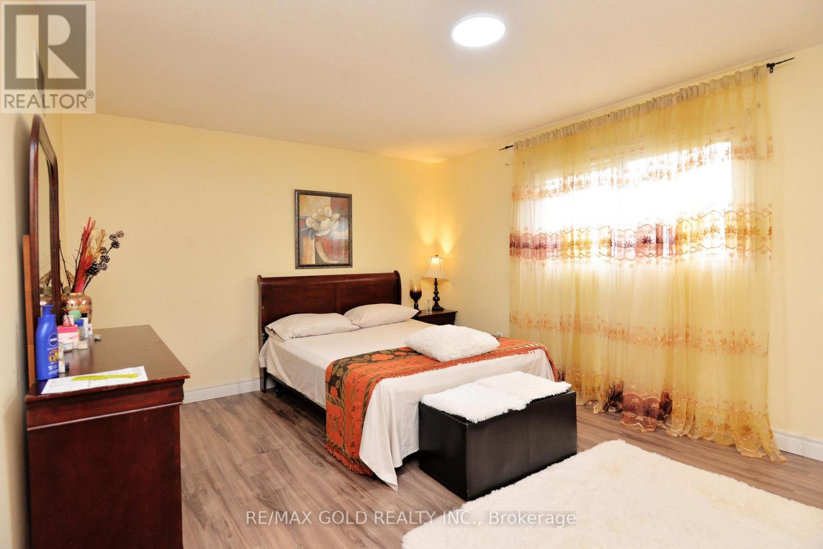 9 Ravenswood Drive, Brampton, Ontario  L6Y 3Y5 - Photo 23 - W13164120